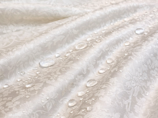 155 см. Ткань с пропиткой журавинка для скатерти Шампань 